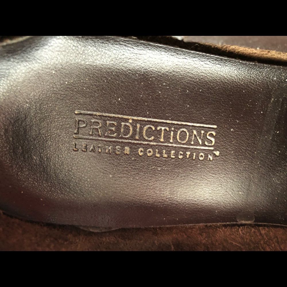 Predictions, Leather Collection - Picture 6 of 6